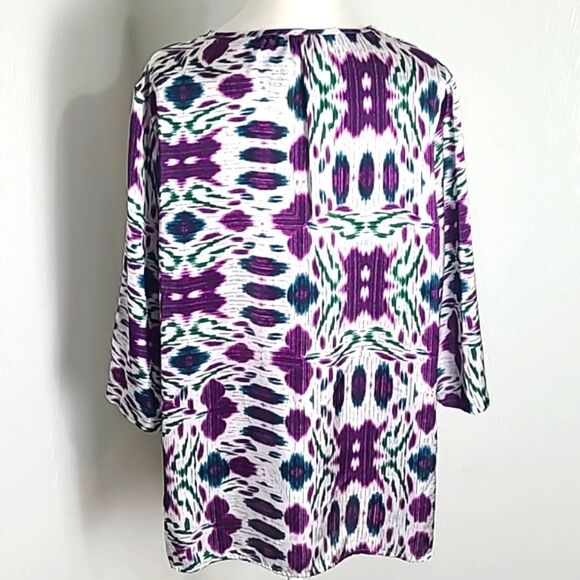 Jones New York Purple, Green & White Print Top, Decorative Neckline, Size 1X - Picture 8 of 10
